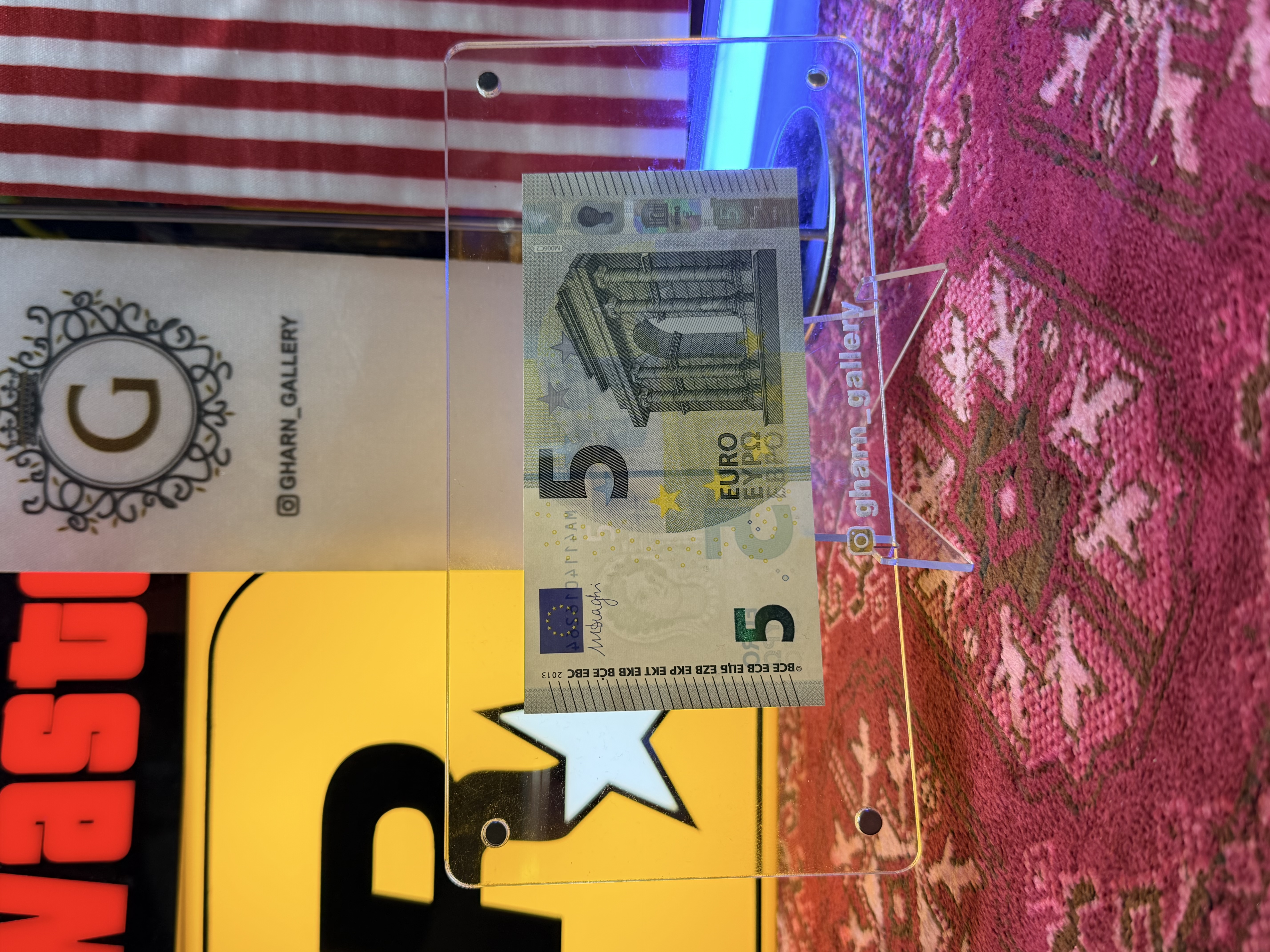 تک برگ سوپر بانکی 5 یورو اروپا
